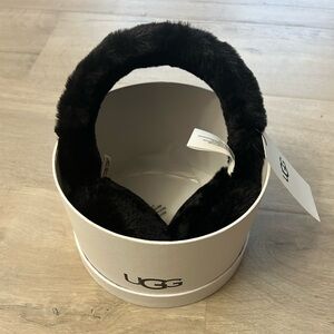 NWT UGG Black Faux Fur Ear Muff